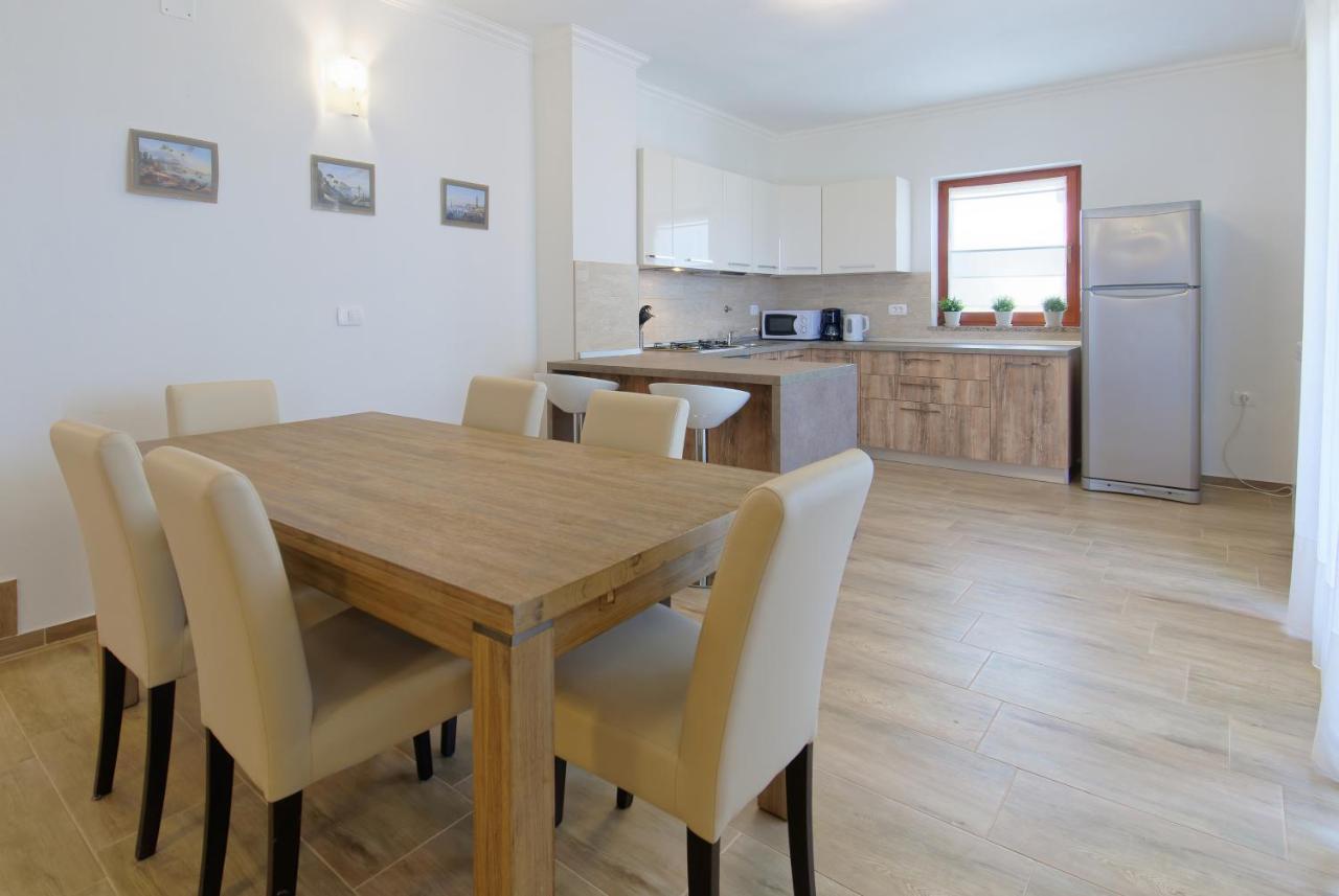 Apartments Belvedere By Rent Istria Plovanija Extérieur photo